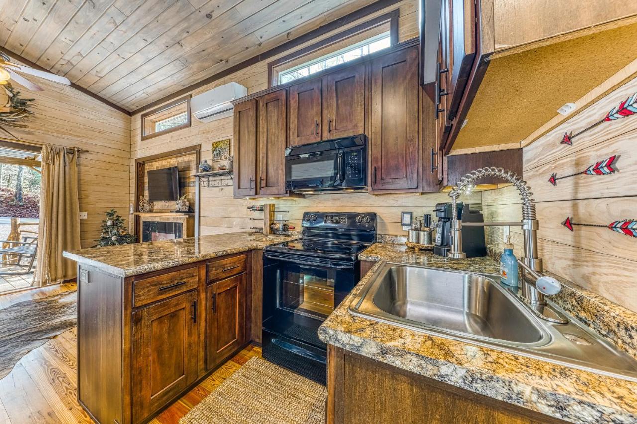 Smoky Mountain Tiny Home Pigeon Forge Dış mekan fotoğraf